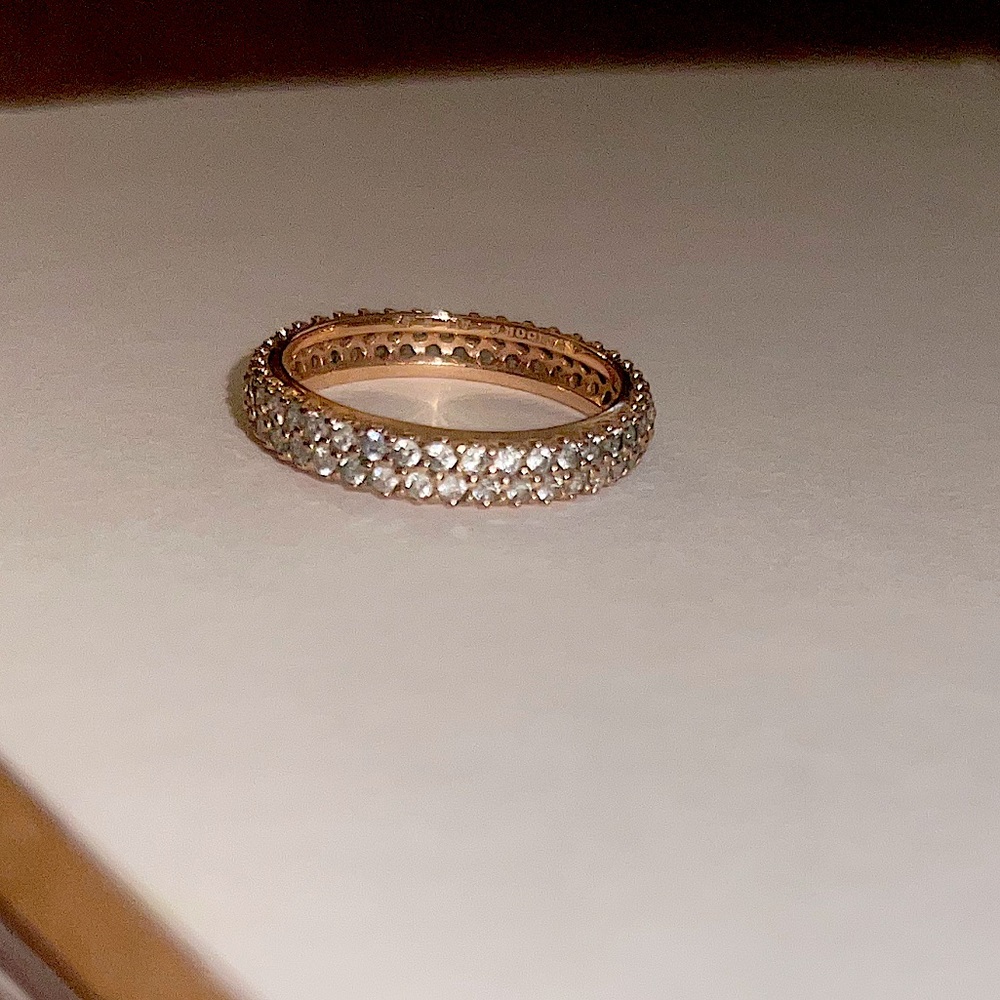 Pandora Sparkling Pavé Ring Rose Gold Size 56 (US 6). Authentic.